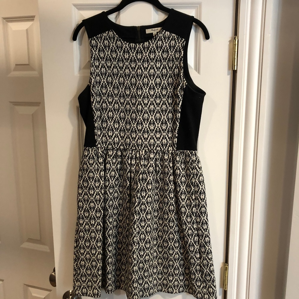 Black and white jumper dress
